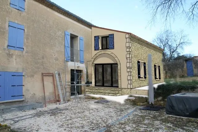 Bâtisse en pierre, Rénovation